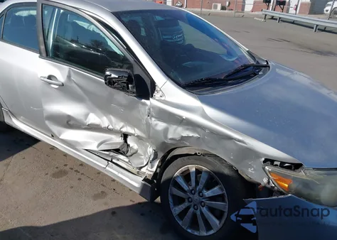 2010 Toyota Corolla S z USA, uszkodzony, nr VIN 1NXBU4EE8AZ276652